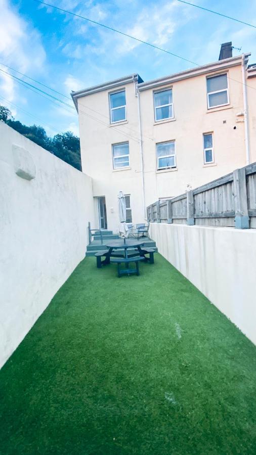 The Bonting Beautiful Three Bed Townhouse Near Harbour And Beach Торкі Екстер'єр фото