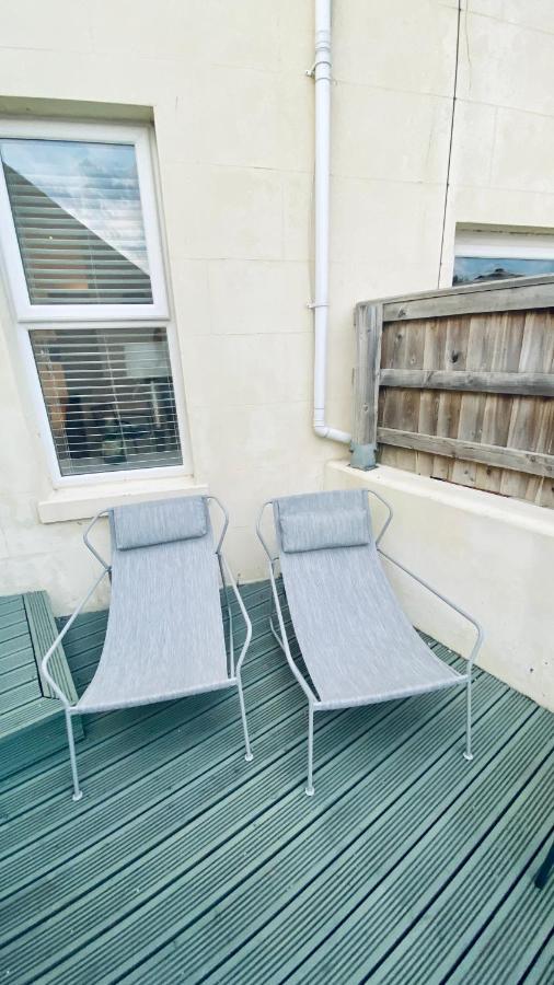 The Bonting Beautiful Three Bed Townhouse Near Harbour And Beach Торкі Екстер'єр фото